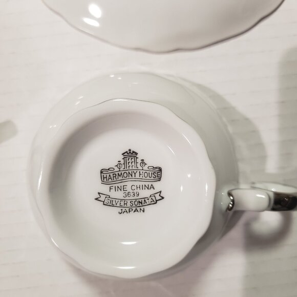Harmony House Fine Chine Cup and Saucer Silver Sonata (lot of 2) - Picture 4 of 5
